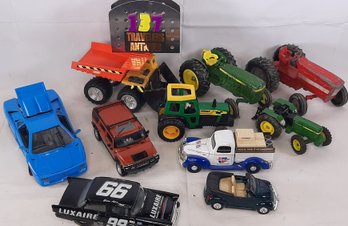 Die Cast Car/ Truck Lot