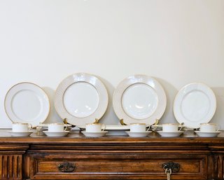 25 Piece Palais White Porcelain Tea Cups & Saucers, Large Platter And Dishes By FITZ & FLOYD #112
