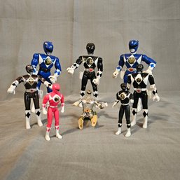 Vintage Mighty Morphin Power Ranger Bandai Action Figures #74
