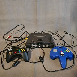 Vintage Nintendo 64 Control Deck Model No NUS-001 With Power Cords And 2 Super Pad 64 Controllers #137