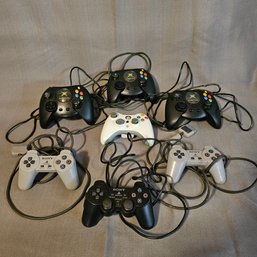 Large Lot Of Vintage Controllers XBOX And SONY  #152
