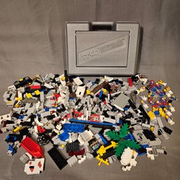 Large Lot Of Vintage Lego Pieces  #175