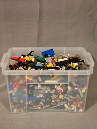 Large Lot Of Vintage Lego Pieces  #182