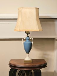 25' Vintage Porcelain Blue And White Table Lamp #106