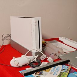 Nintendo Wii White Console RVL-001 System - Tested And Works  #57