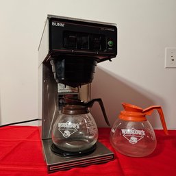 Bunn VP17-2 Coffee Maker With Two Decanters #154