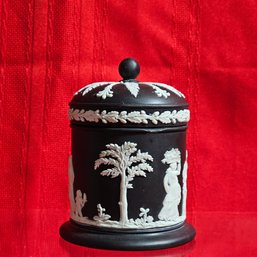 Wedgwood Jasperware Classical Cameo Black Lidded Cigarette Jar England  #21