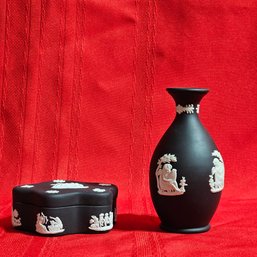 Lot Of 2 Wedgwood Jasperware Classical Cameo Black Lidded Trinket Box And Vase England  #23