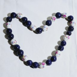 Beuatiful Vintage Hand Painted Ceramic Beads Strand Necklace #137
