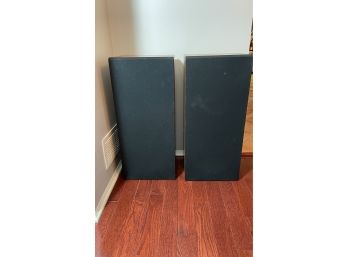 Vintage Set Of Floor Speakers - Works Perfectly