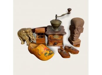 Vintage Lot Of Beautiful Collectible Items And Souvenirs