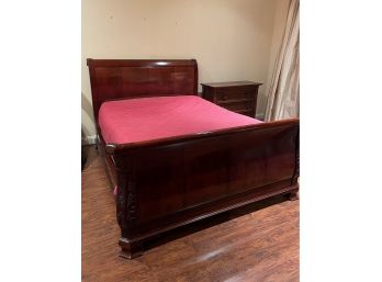 Hickory Chair Queen Size Mahogany Sleigh Bed