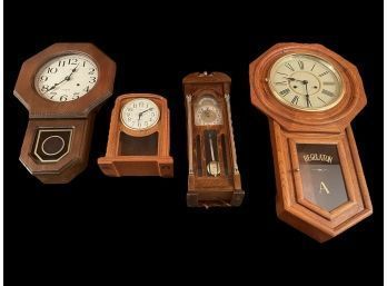 Lot Of Vintage Wall Clocks And Desk Clock (not Tested)