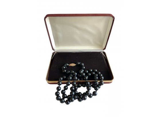 Onyx Beads With A 14K Gold Clasp Necklace 32' 94.4G