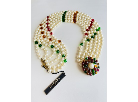 Vintage CHANEL Choker Necklace. Multicolor Red, Yellow And Green Gripoix With Faux Pearl Accents Signed