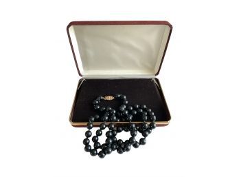 Onyx Beads With A 14K Gold Clasp Necklace 32' 94.4G