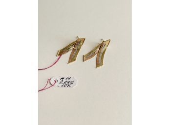 3 Tone Gold Earrings 10K 2.69 G    #11