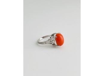 950 - 18K White Gold Red Coral Ring 4.49G