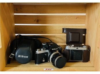 Lot Of 2 Vintage Cameras Nikon And Kodak For More Information Please See Detailed Pictures #155