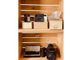 Vintage Photo Cameras (for The Details Please See All Photos)  #146