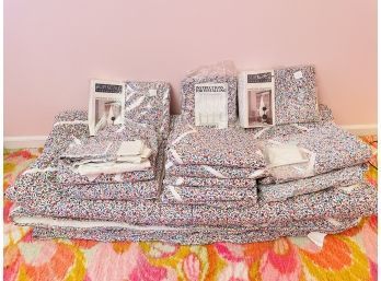 Beautiful King Size Quilt, Bedding And Shades