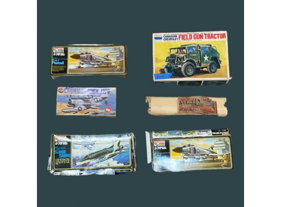 Lot Of Vintage Model Airplane Kits And A Tractor Plastic Model Kit #149