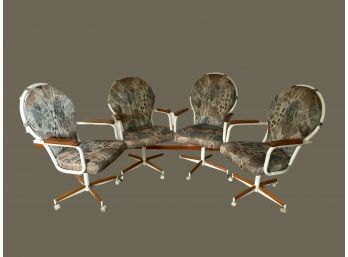 Set Of 4 Mid Century Modern Stoneville Furniture Company Swivel Chairs Made Of Wood And Metal