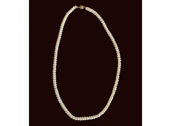 Vintage White Pearl Necklace 14K Gold Clasp  #105