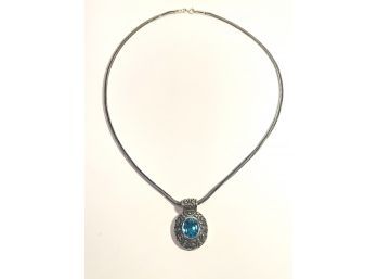 Beautiful Vintage Sterling Silver Blue Topaz Pendant With Chain #32