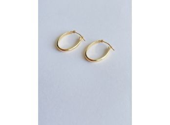 14kt Yellow Gold Oval Hoop Earrings Israel 1.4 GR #102