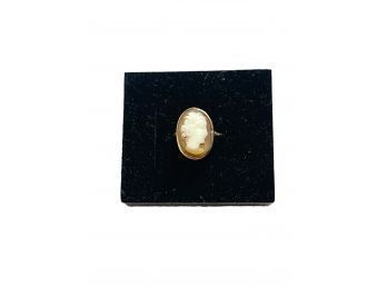 Antique 18K Yellow Gold Cameo Ring 3.33 Gr #82