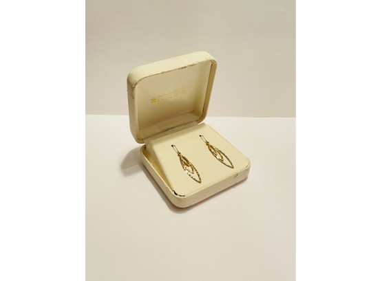 Beautiful 14K Gold Earrings 1.4 GR #71