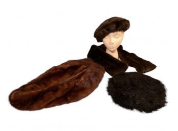 Beautiful Fur Items - 2 Hats And 2 Stoles/scarves #97