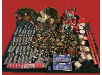 Large Lot Of Christmas Decorative Ornaments, Lights, Wreaths #3