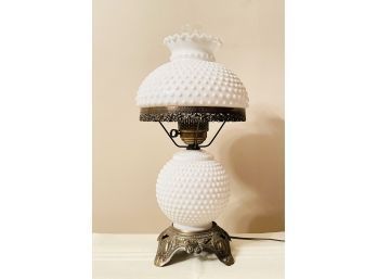 Beautiful Vintage White Milk Glass Hobnail Table Lamp #23
