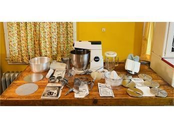 Complete Set Of Major Kenwood  Mixer Includes All Accessorie Please View All Pictures For Model Numbers