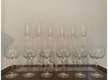 Lot Of Flute And Wine Glasses #26