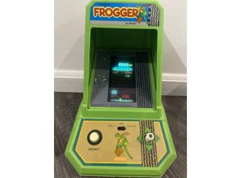 Frogger By Sega 80s Mini Arcade