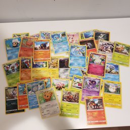 Mized Lot Of Spanish And German? Pokemon Cards #2