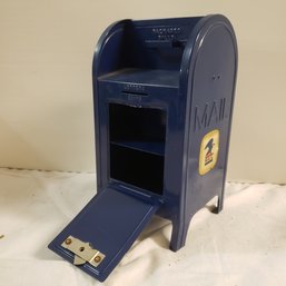 Vintage Metal Brumberger Mailbox