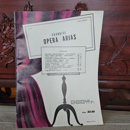 Favorite Opera Arias Music Book