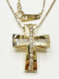 14KT Yellow Gold 15 Pcs Natural Diamond Cross Pendant Necklace
