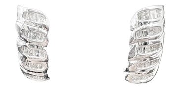 14KT White Gold With 40 Pcs Baguette Diamond Earrings - J11107