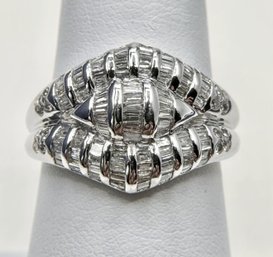 18KT White Gold Round And Baguette Diamond Size 7 - J11146