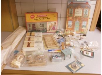 Doll House Accessory Lot