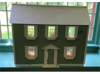 Doll House With Contents