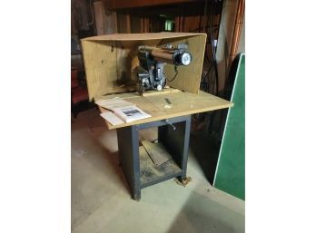 Craftsman Accra-arm 10' Radial Saw With Stand