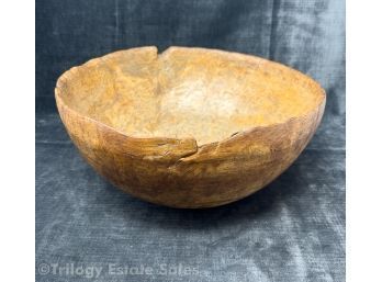 Antique American Carved Elm (?) Burlwood Bowl