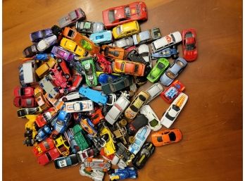 GRP 21 : Large Lot Of Diecast Small & Big