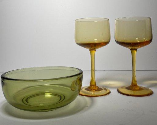 Perfect Cocktail Set (Bachelors Take Note)